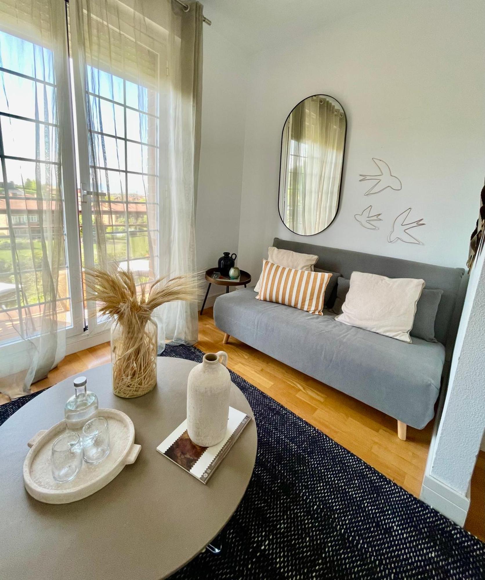 Estilosa Casa Golf Suites Gorraiz Exterior foto